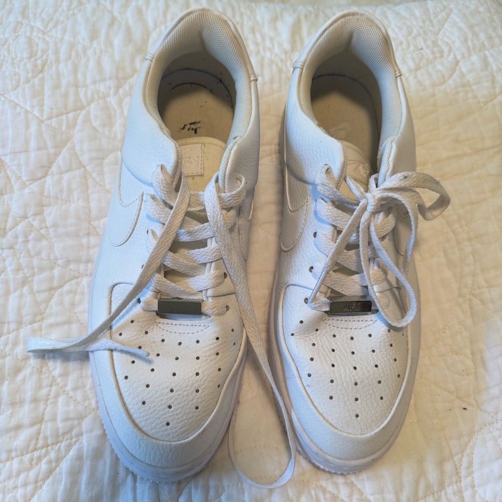 Nike platform air force 1s